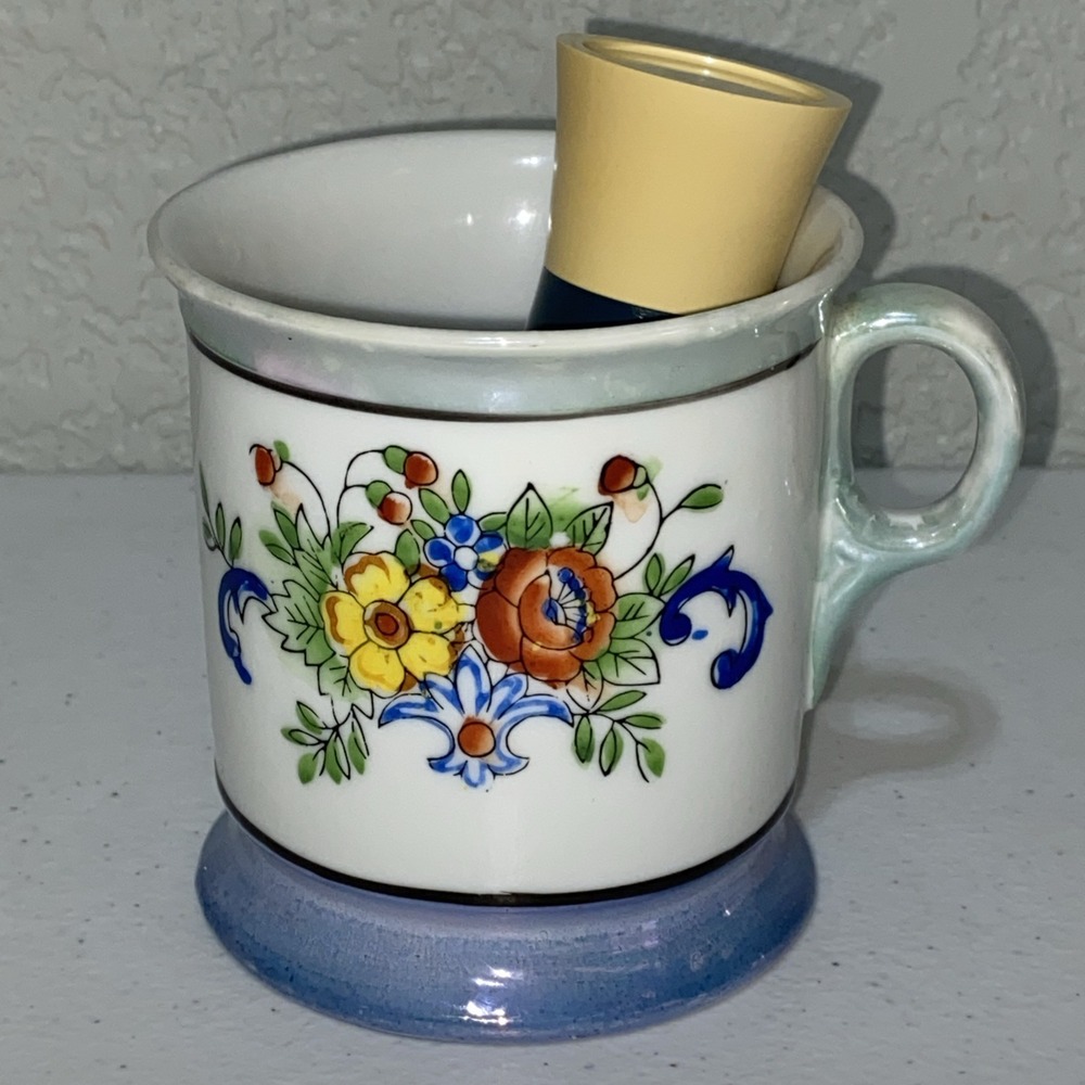 VTG Shaving Mug Kit Made In Japan Colored Flowers With Ever Ready Brush RARE